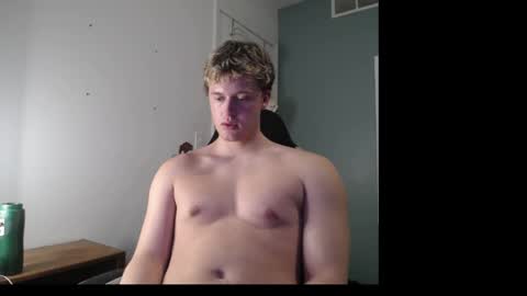 Snapshot of twunkaton chatting on 03/23/26, 04:44 twunkaton online show from 03/23/26, 04:44