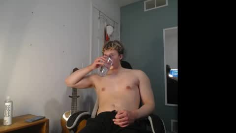 Snapshot of twunkaton chatting on 03/26/26, 05:29 twunkaton online show from 03/26/26, 05:29