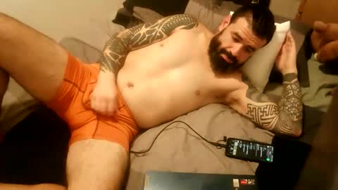 Snapshot of txalkan6060 chatting on 10/16/25, 11:39 txalkan6060 online show from 10/16/25, 11:39