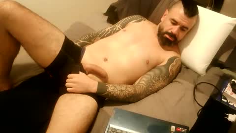 Snapshot of txalkan6060 chatting on 10/20/25, 10:10 txalkan6060 online show from 10/20/25, 10:10