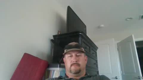 Snapshot of txfrmr chatting on 01/24/25, 08:43 txfrmr online show from 01/24/25, 08:43