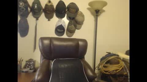 Snapshot of txlobo60 chatting on 03/10/26, 12:26 txlobo60 online show from 03/10/26, 12:26