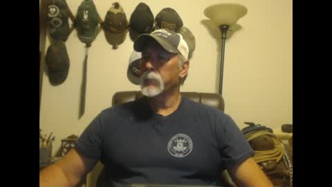 Snapshot of txlobo60 chatting on 03/17/26, 11:52 txlobo60 online show from 03/17/26, 11:52