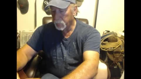 Snapshot of txlobo60 chatting on 04/26/26, 11:13 txlobo60 online show from 04/26/26, 11:13