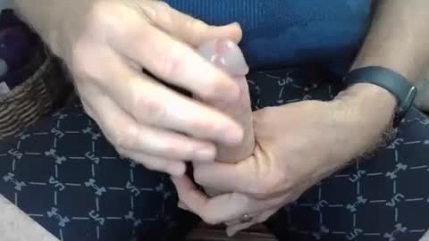 Snapshot of txpussyhound chatting on 10/13/25, 07:36 txpussyhound online show from 10/13/25, 07:36