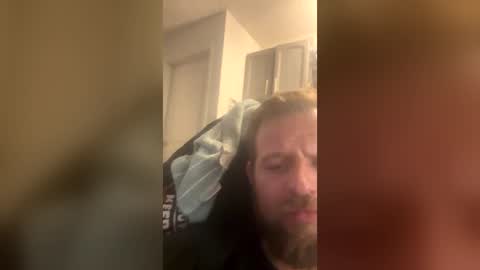 ty_barrett94642677 online show from 06/26/26, 10:52