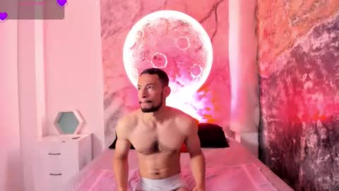 Snapshot of tyagoroberts chatting on 09/21/25, 12:51 Tyago online show from 09/21/25, 12:51