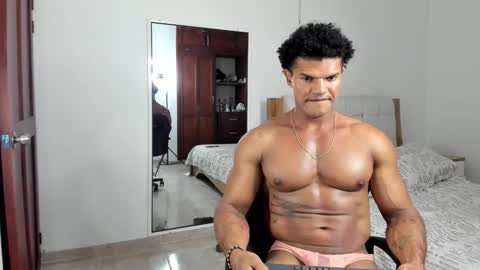 Snapshot of tygafit chatting on 02/28/26, 04:57 Yorquis Guzman online show from 02/28/26, 04:57