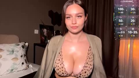 Grace online show from 09/29/25, 03:39