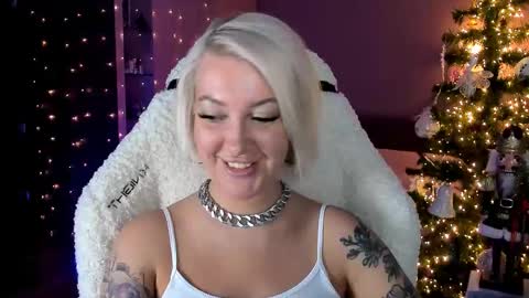 Miley online show from 12/23/24, 04:28