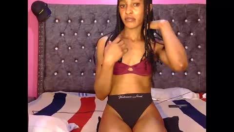 Snapshot of tyla_97 chatting on 03/22/26, 07:12 Tyla online show from 03/22/26, 07:12