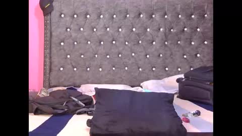 Snapshot of tyla_97 chatting on 04/06/26, 07:20 Tyla online show from 04/06/26, 07:20