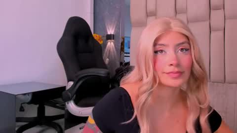  TYLA  online show from 05/19/26, 03:35