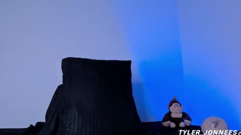 Tyler online show from 02/18/26, 01:12