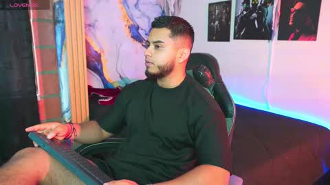 Snapshot of tyler_price01 chatting on 11/01/25, 08:22 Tyler online show from 11/01/25, 08:22