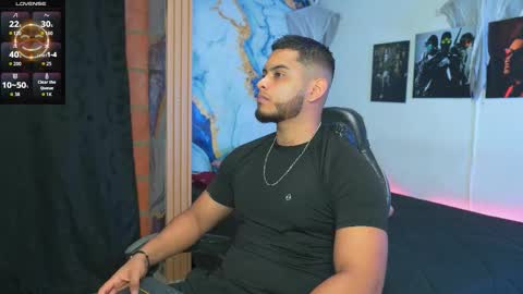 Snapshot of tyler_price01 chatting on 12/01/25, 11:43 Tyler online show from 12/01/25, 11:43