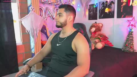 Snapshot of tyler_price01 chatting on 12/14/25, 08:24 Tyler online show from 12/14/25, 08:24