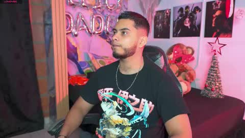 Snapshot of tyler_price01 chatting on 12/21/25, 03:35 Tyler online show from 12/21/25, 03:35