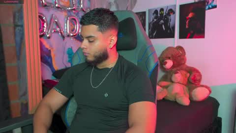 Snapshot of tyler_price01 chatting on 04/21/26, 12:45 Tyler online show from 04/21/26, 12:45