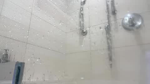 Snapshot of tylercameron28 chatting on 09/22/25, 06:10 TylerC online show from 09/22/25, 06:10