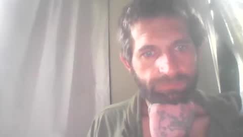 Snapshot of tylerweist727678265 chatting on 11/28/25, 10:56 tylerweist727678265 online show from 11/28/25, 10:56