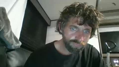 Snapshot of tylerweist727678265 chatting on 04/12/26, 09:58 tylerweist727678265 online show from 04/12/26, 09:58