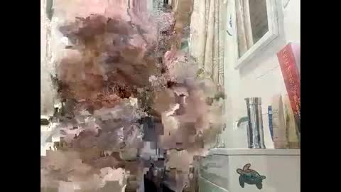 Snapshot of tylerweist727678265 chatting on 04/19/26, 10:23 tylerweist727678265 online show from 04/19/26, 10:23