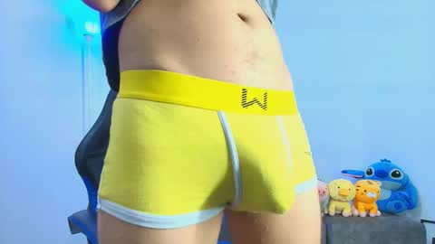   online show from 11/02/25, 05:43