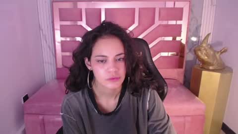 Snapshot of tyna_ch chatting on 12/28/24, 07:54 TYNA online show from 12/28/24, 07:54