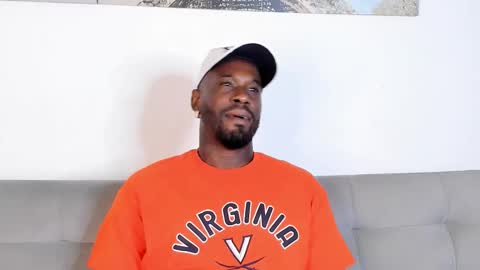 Snapshot of tyron_rulers chatting on 10/28/25, 11:51 Dvid Rullers online show from 10/28/25, 11:51