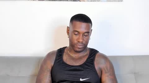 Snapshot of tyron_rulers chatting on 11/08/25, 11:36 Dvid Rullers online show from 11/08/25, 11:36