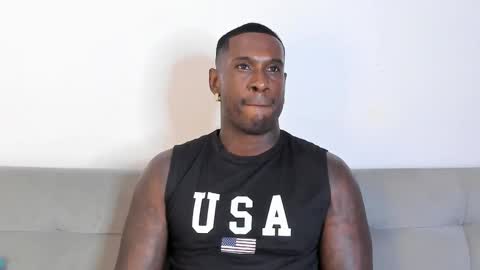 Snapshot of tyron_rulers chatting on 11/12/25, 01:28 Dvid Rullers online show from 11/12/25, 01:28