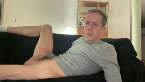 Ty online show from 09/12/25, 04:51