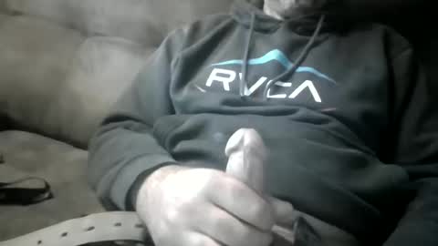 Snapshot of tystix2222 chatting on 10/16/25, 02:18 tystix2222 online show from 10/16/25, 02:18