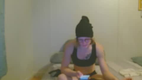 Snapshot of tyyyler93 chatting on 01/09/25, 05:13 TylerAlternative online show from 01/09/25, 05:13