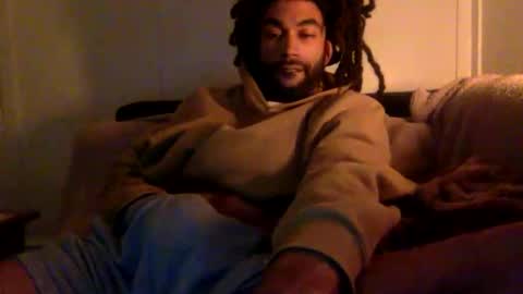 Snapshot of u1f33f chatting on 10/22/25, 04:35 yaya  online show from 10/22/25, 04:35