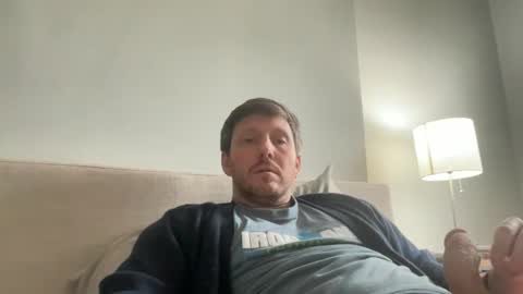 Snapshot of u28005 chatting on 02/13/25, 04:39 u28005 online show from 02/13/25, 04:39