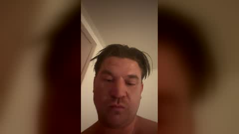 Snapshot of u9780866843 chatting on 05/09/26, 11:21 u9780866843 online show from 05/09/26, 11:21