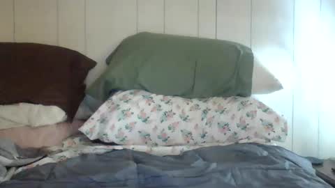 u_caught_us online show from 02/14/25, 01:02