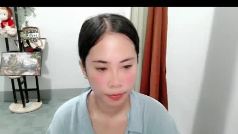 Snapshot of ube_halaya chatting on 03/06/26, 05:15 Rona online show from 03/06/26, 05:15