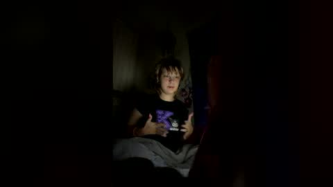 Snapshot of ubeflavoredcherry chatting on 03/17/26, 02:16 ubeflavoredcherry online show from 03/17/26, 02:16