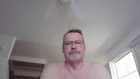 Snapshot of ubermann81 chatting on 03/23/26, 09:08 Ubes online show from 03/23/26, 09:08