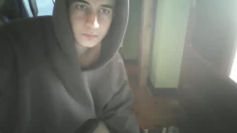 Snapshot of ubi_needra chatting on 10/11/25, 12:04 ubi online show from 10/11/25, 12:04