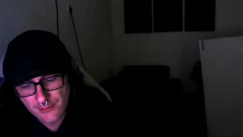 ucloudd online show from 10/01/25, 02:45