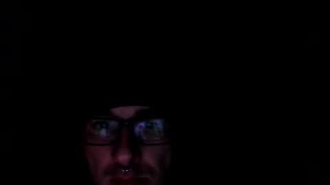 Snapshot of ucloudd chatting on 04/08/26, 10:32 ucloudd online show from 04/08/26, 10:32
