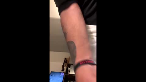 Snapshot of ucmeoff chatting on 03/12/25, 10:37 OnANiceBigCloud online show from 03/12/25, 10:37