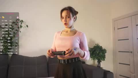 Snapshot of udelaborom chatting on 01/12/26, 06:46 Lili online show from 01/12/26, 06:46