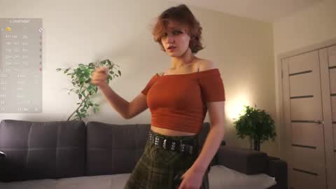 Lili online show from 02/01/26, 06:39