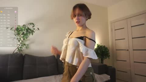 Snapshot of udelaborom chatting on 02/02/26, 05:00 Lili online show from 02/02/26, 05:00