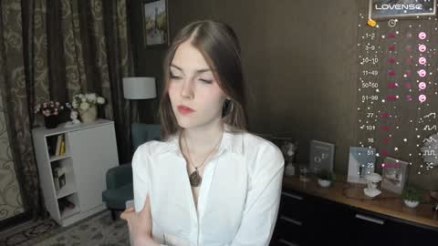 Liky online show from 01/11/25, 04:06